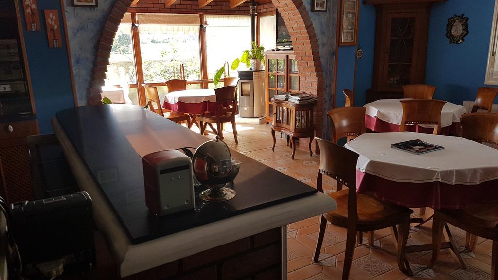 Hosteria Las Vinas Noja Buitenkant foto